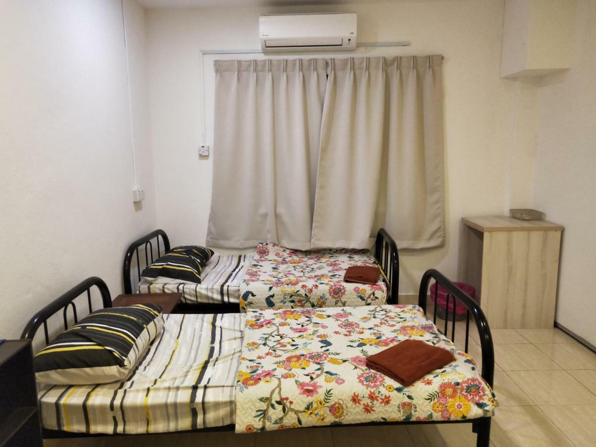 Homestay 4U Malacca Esterno foto